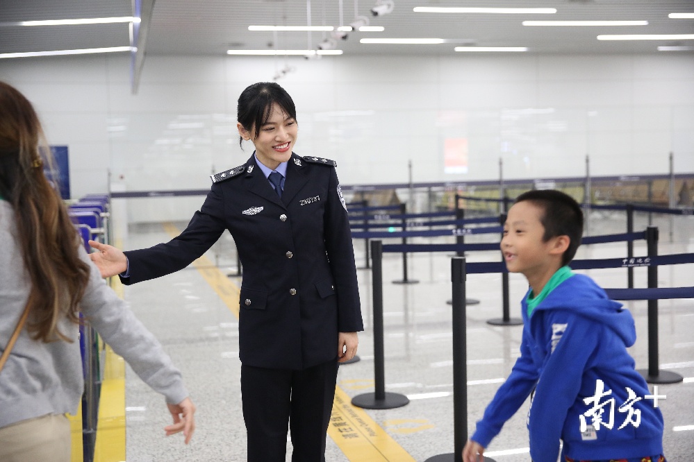 广东这位国门女警,获评全国青年岗位能手